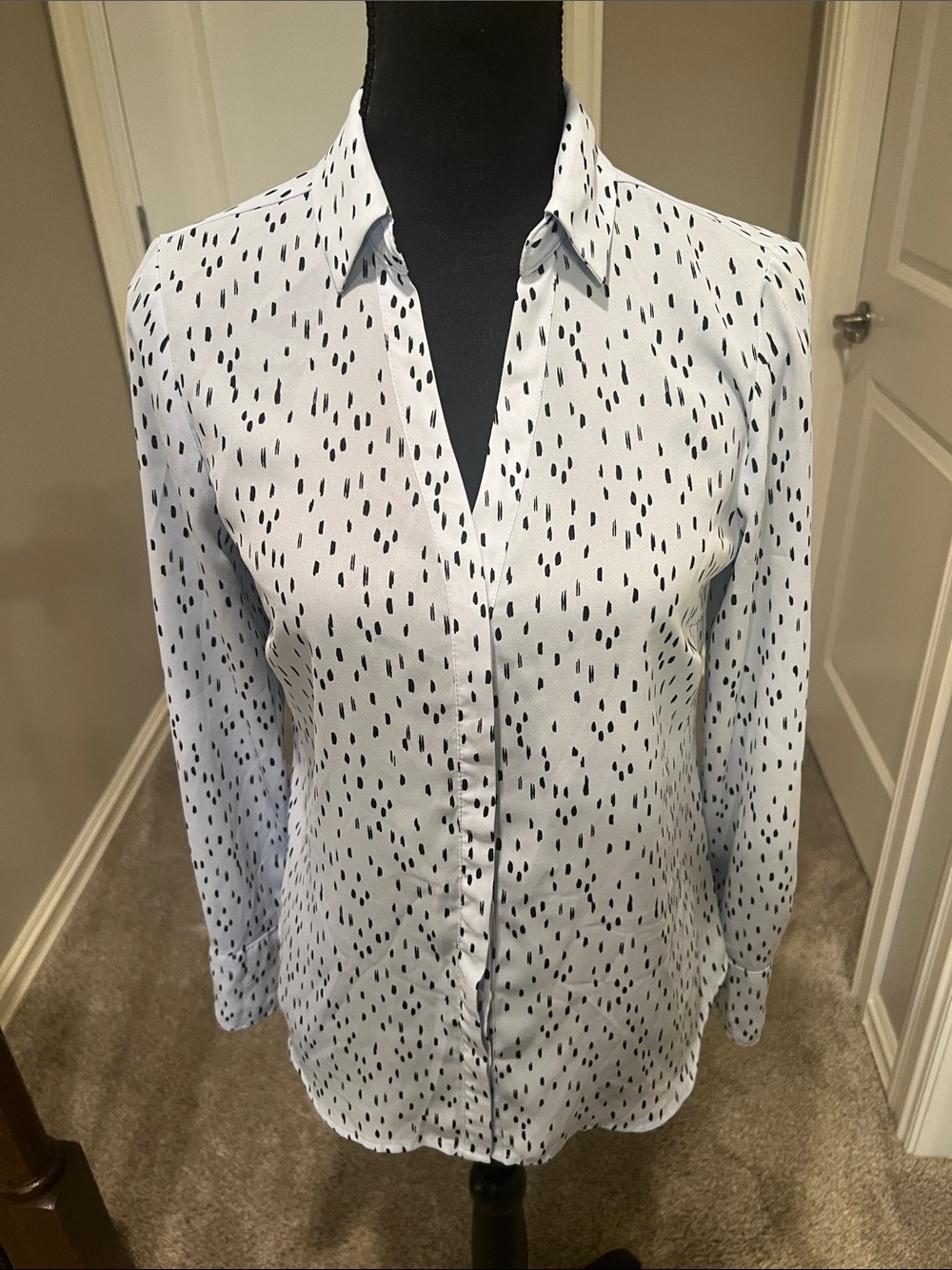Worthington White Button-Down Shirt with Black Dot Pattern